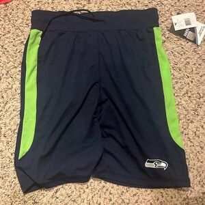 Seahawks short